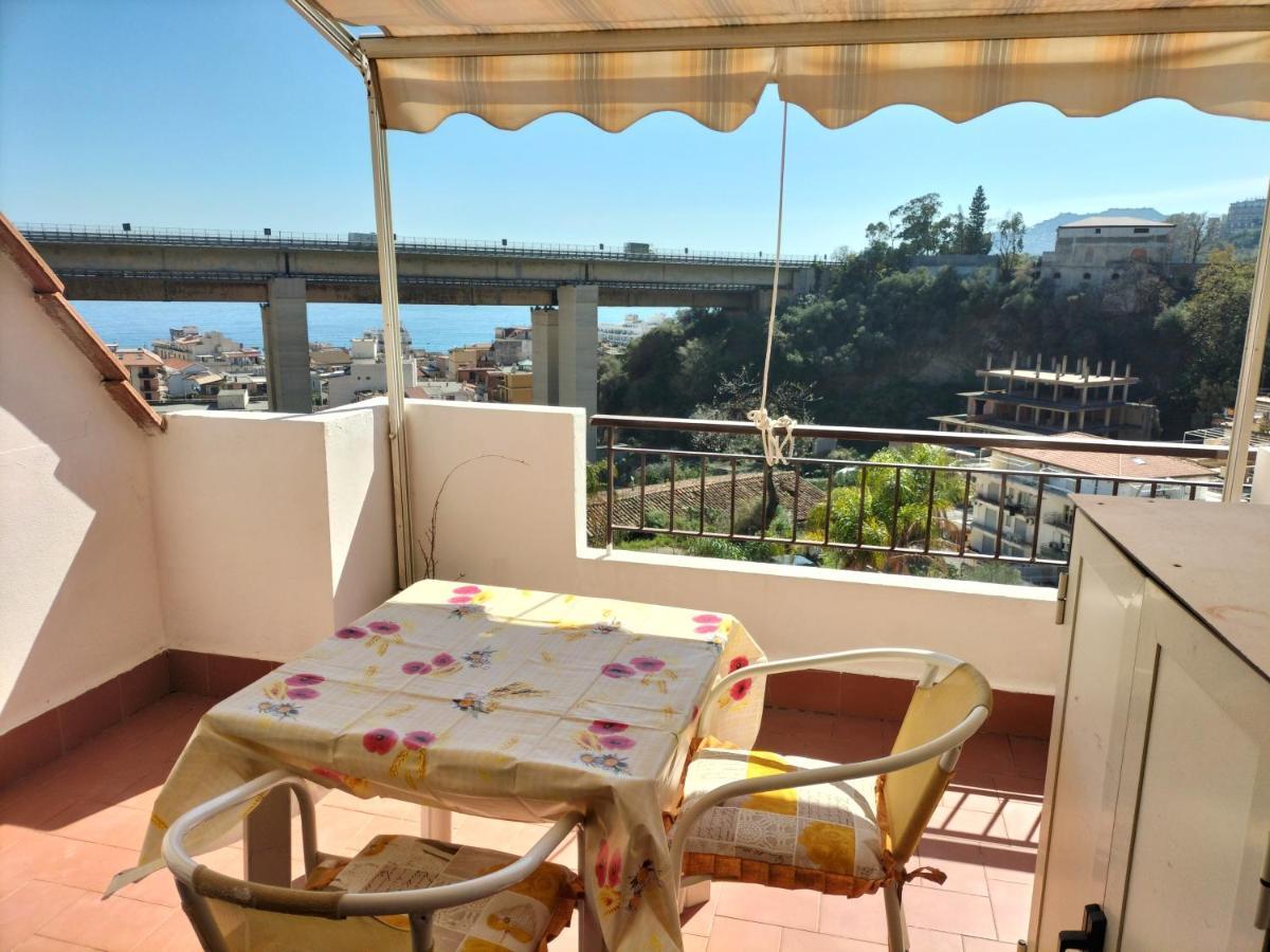 Casa Vacanza Da Rosa Letojanni Eksteriør bilde